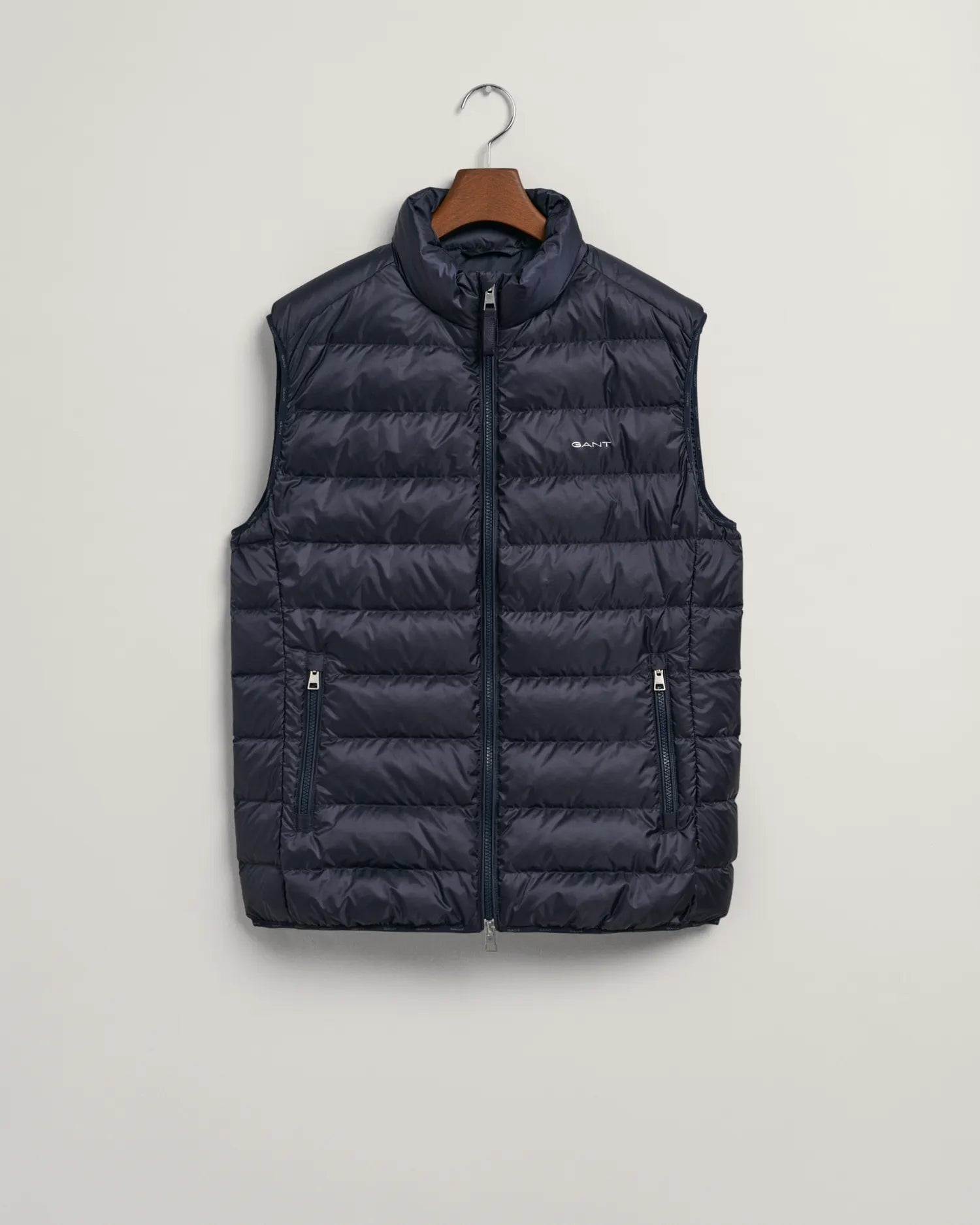 Gant Light Down Gilet Diffney Menswear